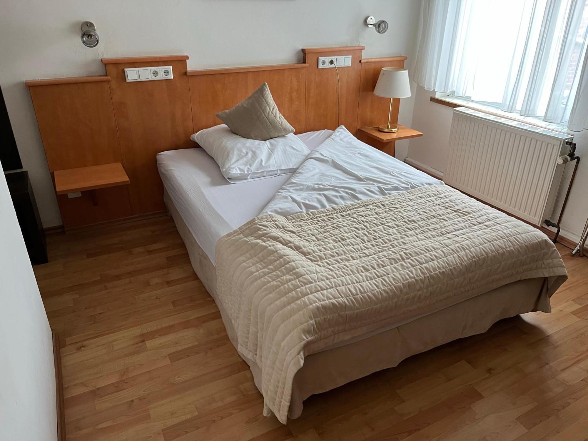 Hotel Elsen Grevenbroich Εξωτερικό φωτογραφία